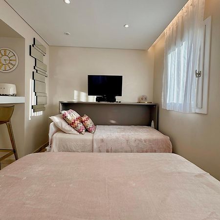 Studio Climatise, Terrasse, Parking Prive, 50M De La Plage Saint-Tropez Eksteriør bilde