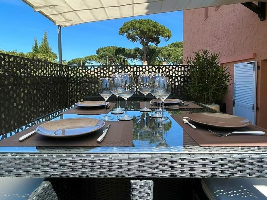 Studio Climatise, Terrasse, Parking Prive, 50M De La Plage Saint-Tropez Eksteriør bilde